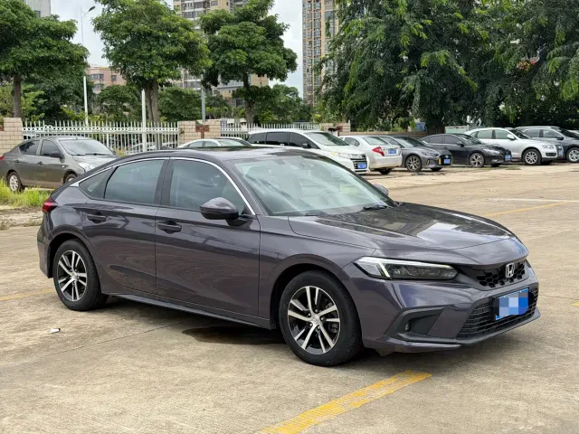 Honda Civic — Фото автомобиля 3
