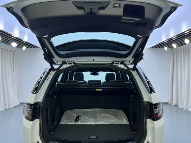Land Rover Discovery Sport — Фото автомобиля 25
