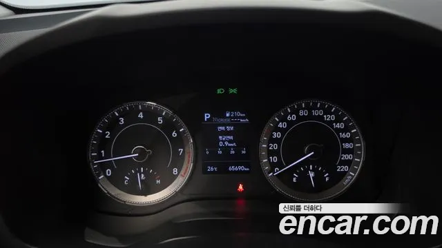 Hyundai Venue Venue 1.6 Smart — Фото автомобиля 8