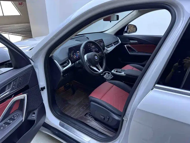 BMW X1 — Фото автомобиля 9
