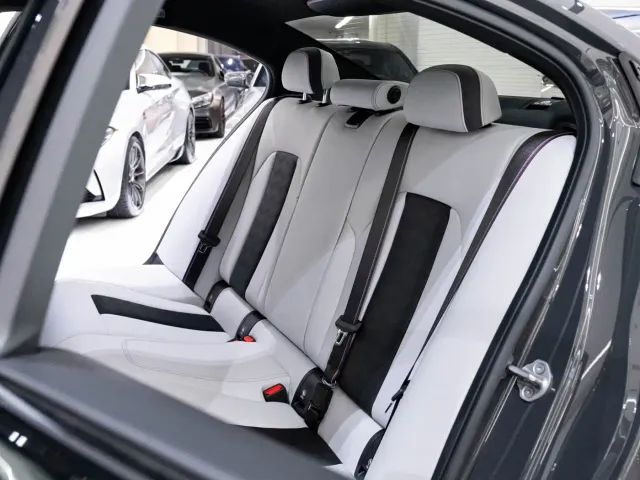 BMW M3 — Фото автомобиля 14