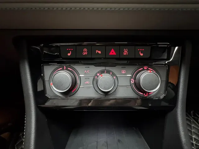 Jetta VS7 — Фото автомобиля 16
