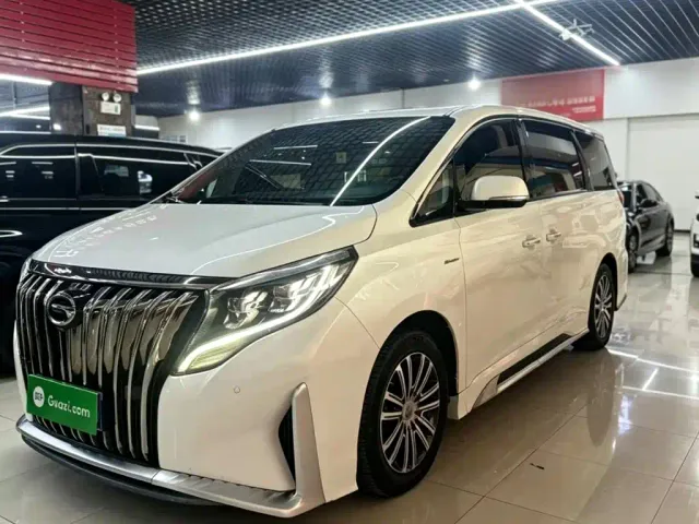 Фотография автомобиля — GAC Trumpchi M8
