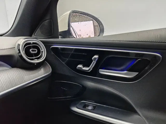 Mercedes-Benz C-Class — Фото автомобиля 16