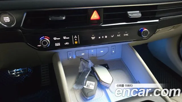Kia K8 (New) Hybrid — Фото автомобиля 25