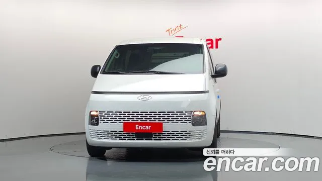 Hyundai Staria — Фото автомобиля 3