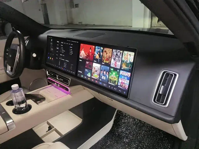 Li Auto L8 — Фото автомобиля 12