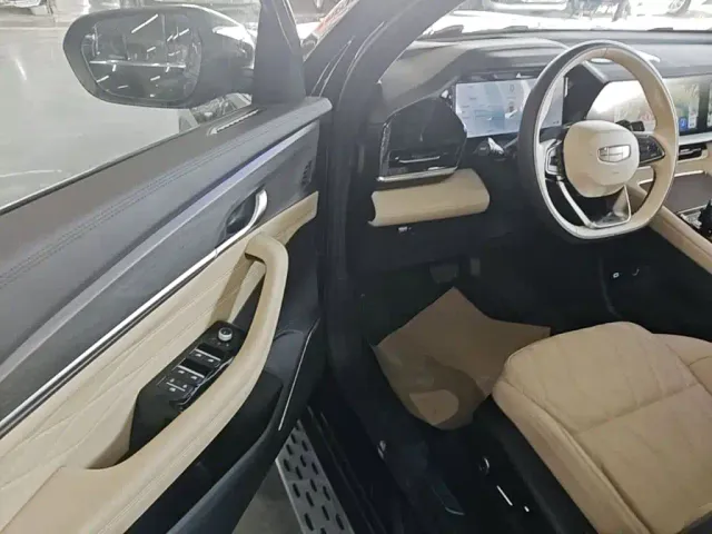 Geely Xingyue L — Фото автомобиля 15