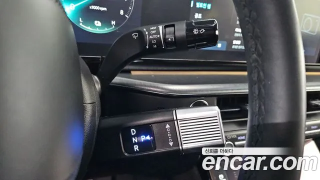 Hyundai Grandeur GN7 — Фото автомобиля 12