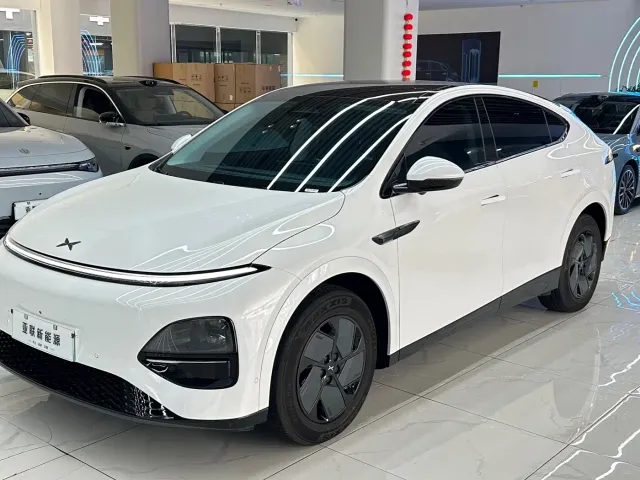 Xpeng G6 — Фото автомобиля 3