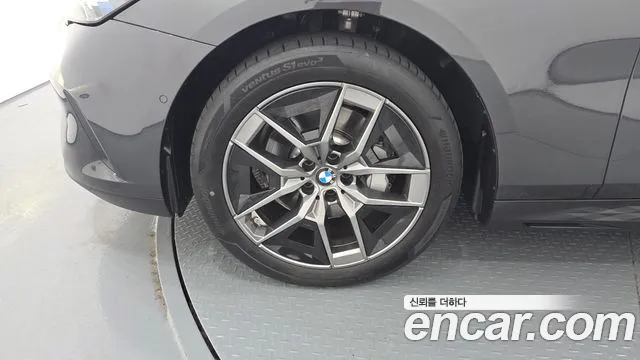 BMW 5-Series 5 серия (G60) — Фото автомобиля 5