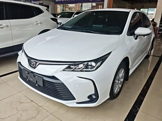 Фотография автомобиля — Toyota Corolla