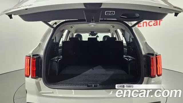 Kia Sorento Sorento 4-е поколение Бензин 2.5T 4WD — Фото автомобиля 20