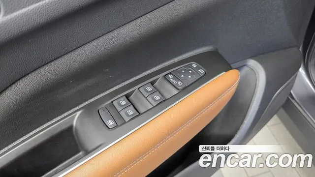 Renault Korea QM6 New — Фото автомобиля 29