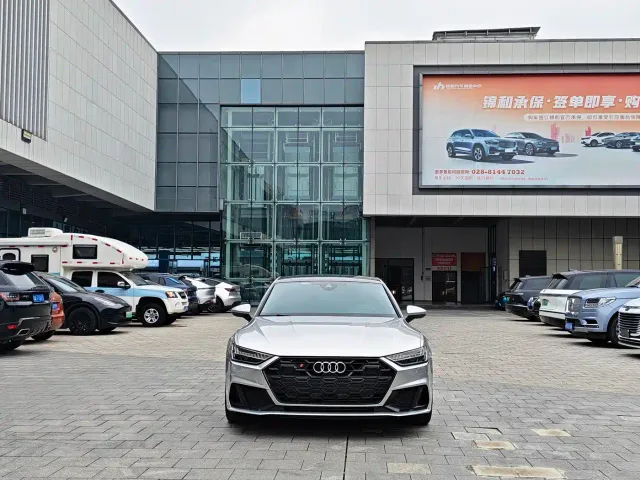 Audi A7 — Фото автомобиля 2