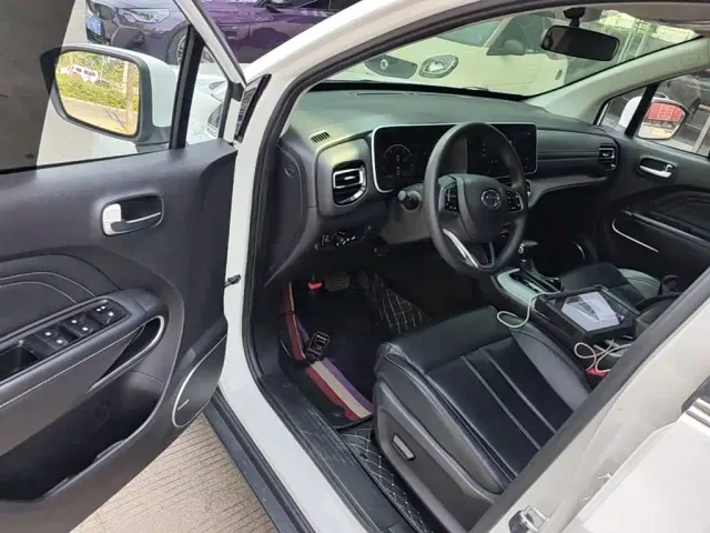 GAC Trumpchi GS3 — Фото автомобиля 15