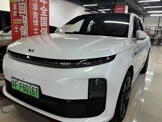 Фотография автомобиля — Li Auto L6