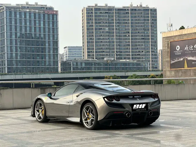 Ferrari F8 — Фото автомобиля 9