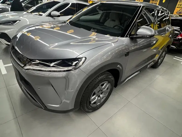 Фотография автомобиля — BYD Yuan UP