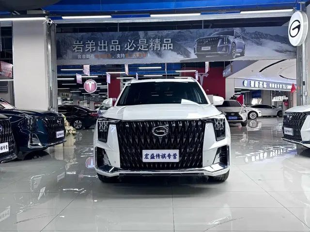 GAC Trumpchi GS8 — Фото автомобиля 4