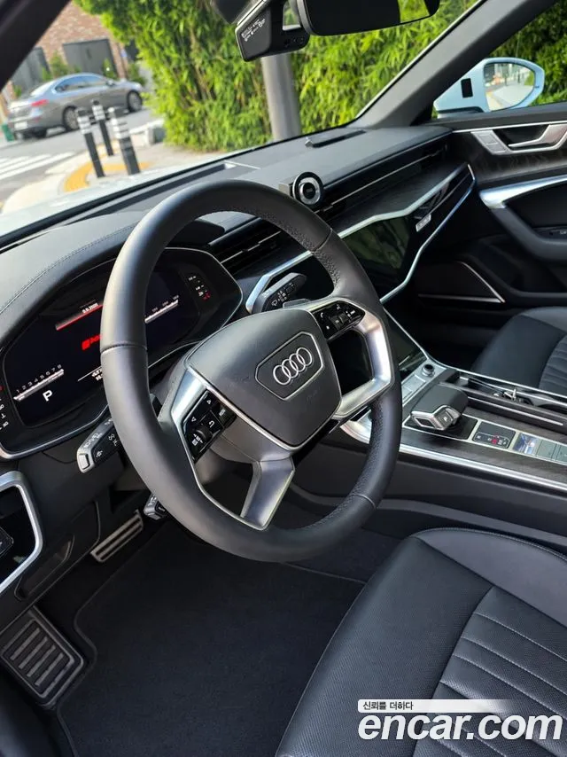 Audi A6 C8 — Фото автомобиля 9