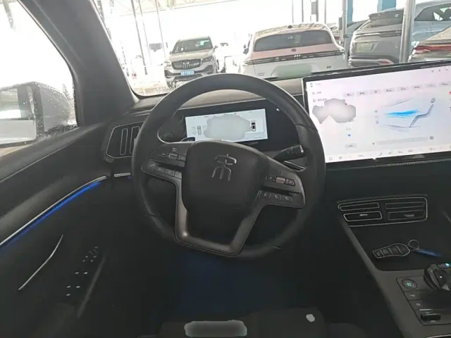 BYD Song Pro — Фото автомобиля 10