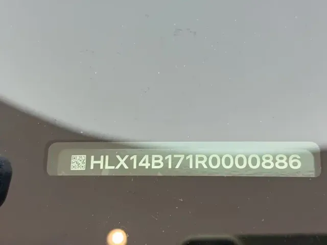 Li Auto MEGA — Фото автомобиля 4