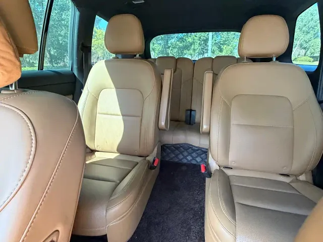 Li Auto ONE — Фото автомобиля 7