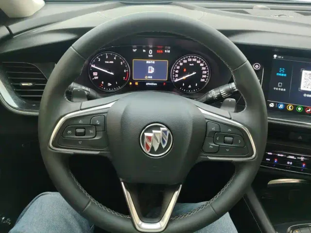 Buick Envision S — Фото автомобиля 15