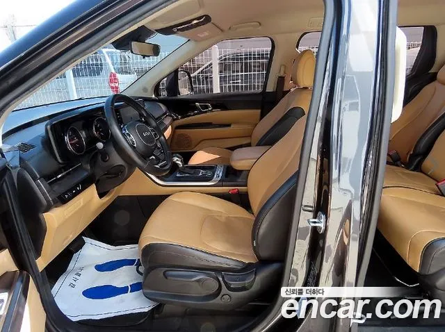 Kia Canival Carnival 4 поколение 11 мест Prestige — Фото автомобиля 6