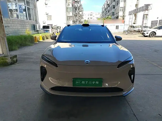 Nio ET5 — Фото автомобиля 2