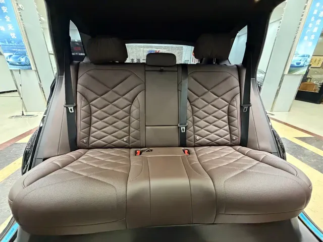 BMW X5 — Фото автомобиля 12
