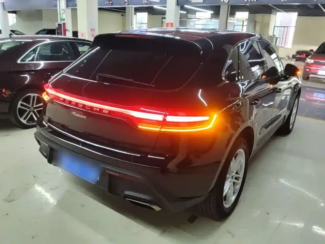 Porsche Macan — Фото автомобиля 6