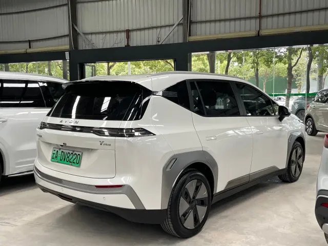 GAC Aion Y — Фото автомобиля 4