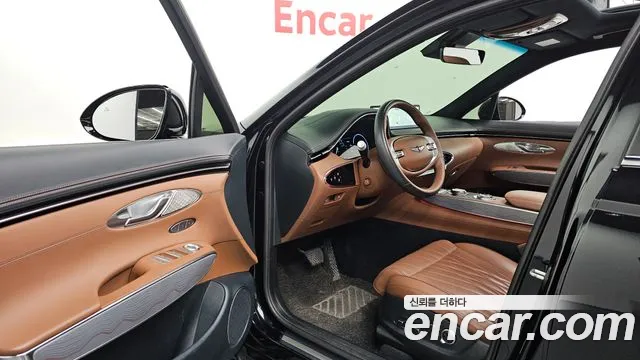 Genesis GV70 2.5T Бензин AWD — Фото автомобиля 9