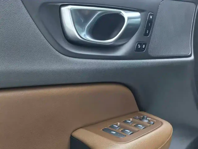 Volvo S60 — Фото автомобиля 22