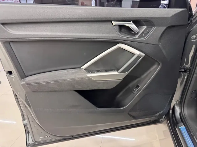 Audi Q3 — Фото автомобиля 7