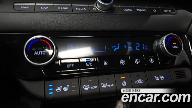 Hyundai AVANTE Новый Avante (CN7) — Фото автомобиля 18