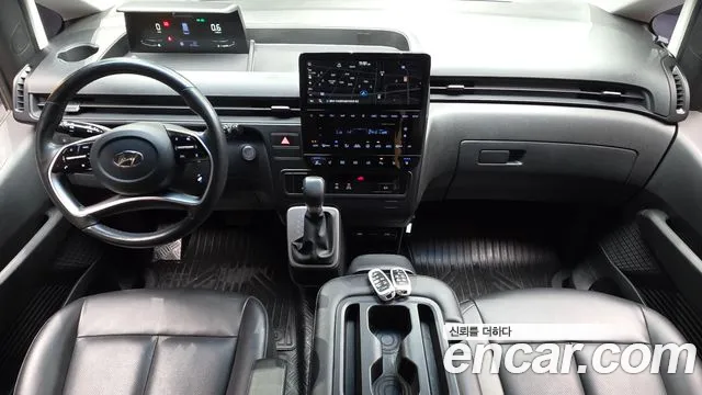 Hyundai Staria Staria L3.5 Школьный автобус — Фото автомобиля 7