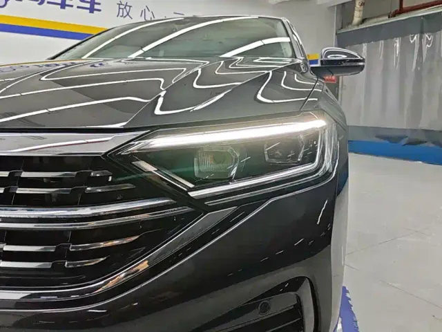 Volkswagen Sagitar — Фото автомобиля 5