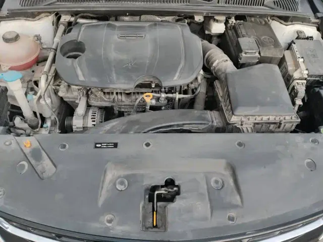 Geely Binrui — Фото автомобиля 10