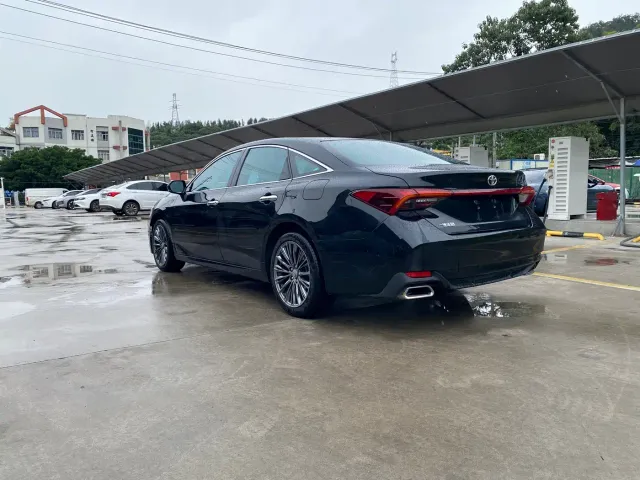 Toyota Avalon — Фото автомобиля 5