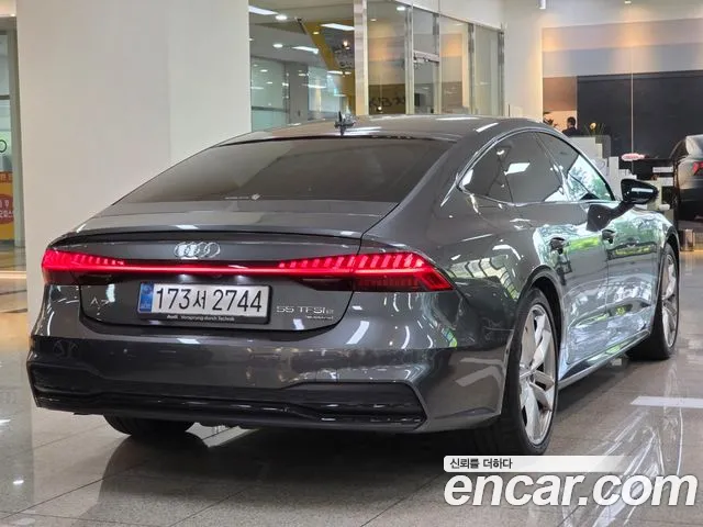 Audi A7 — Фото автомобиля 2