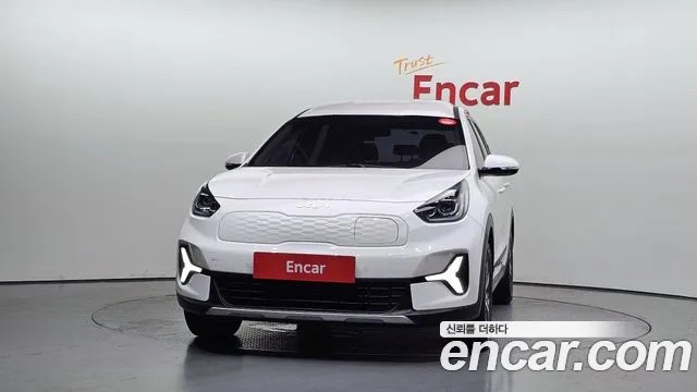 Kia Niro Niro Plus Air — Фото автомобиля 3
