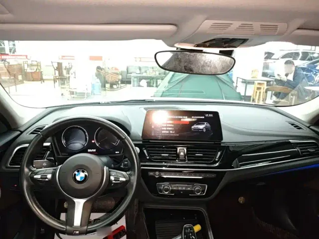 BMW 1 Series — Фото автомобиля 9