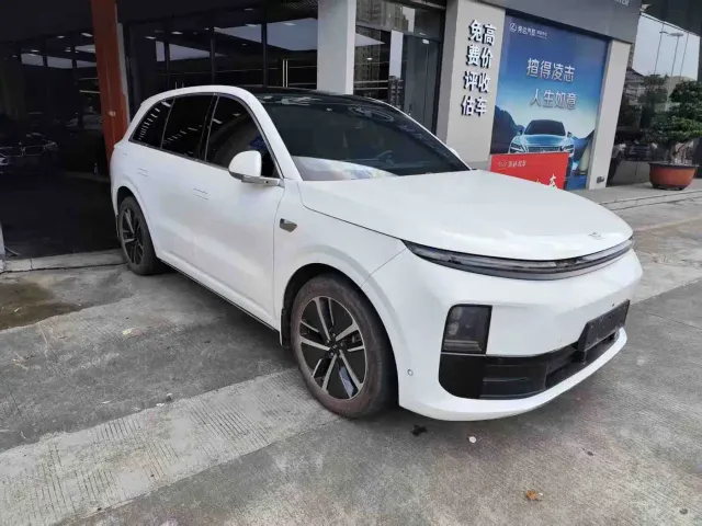 Фотография автомобиля — Li Auto L6