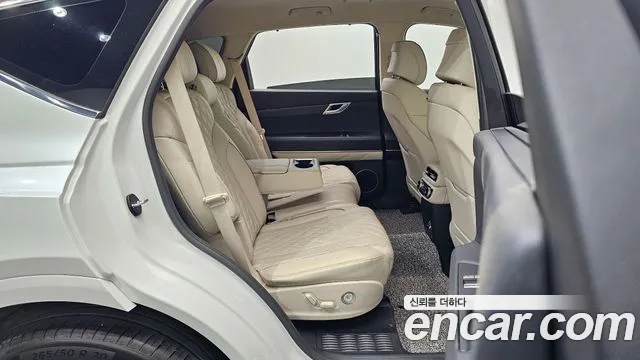 Genesis GV80 2.5T Бензин AWD — Фото автомобиля 11