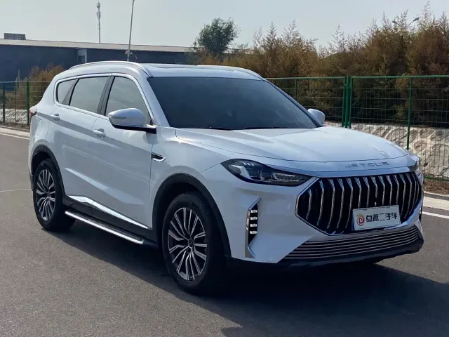 Jetour X70 Plus — Фото автомобиля 3