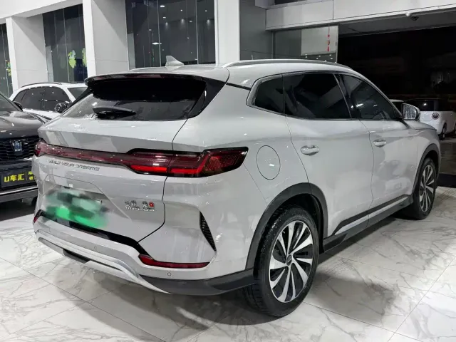 BYD Song PLUS — Фото автомобиля 5