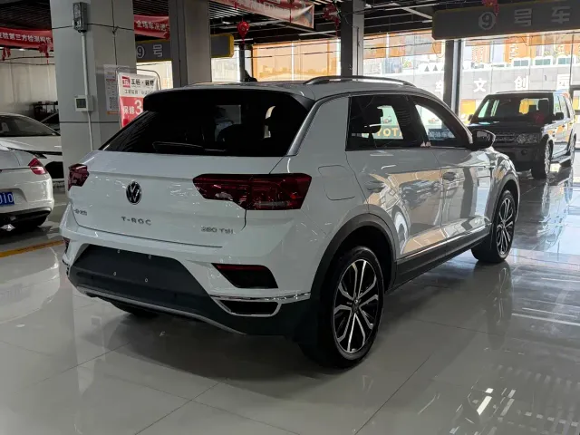 Volkswagen T-Roc — Фото автомобиля 9